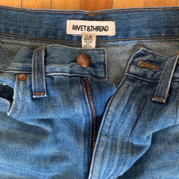 Rivet & Thread Distressed Vintage Jeans - Picture 3 of 9